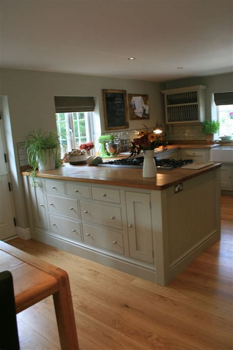 farrow and ball kitchen cabinets|farrow and ball painted kitchens.